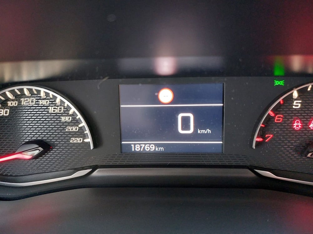 Peugeot 208 usata a Pavia (12)