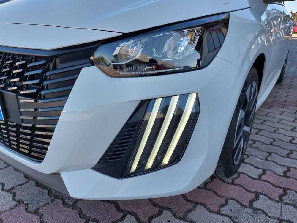 Peugeot 208 usata a Pavia (13)