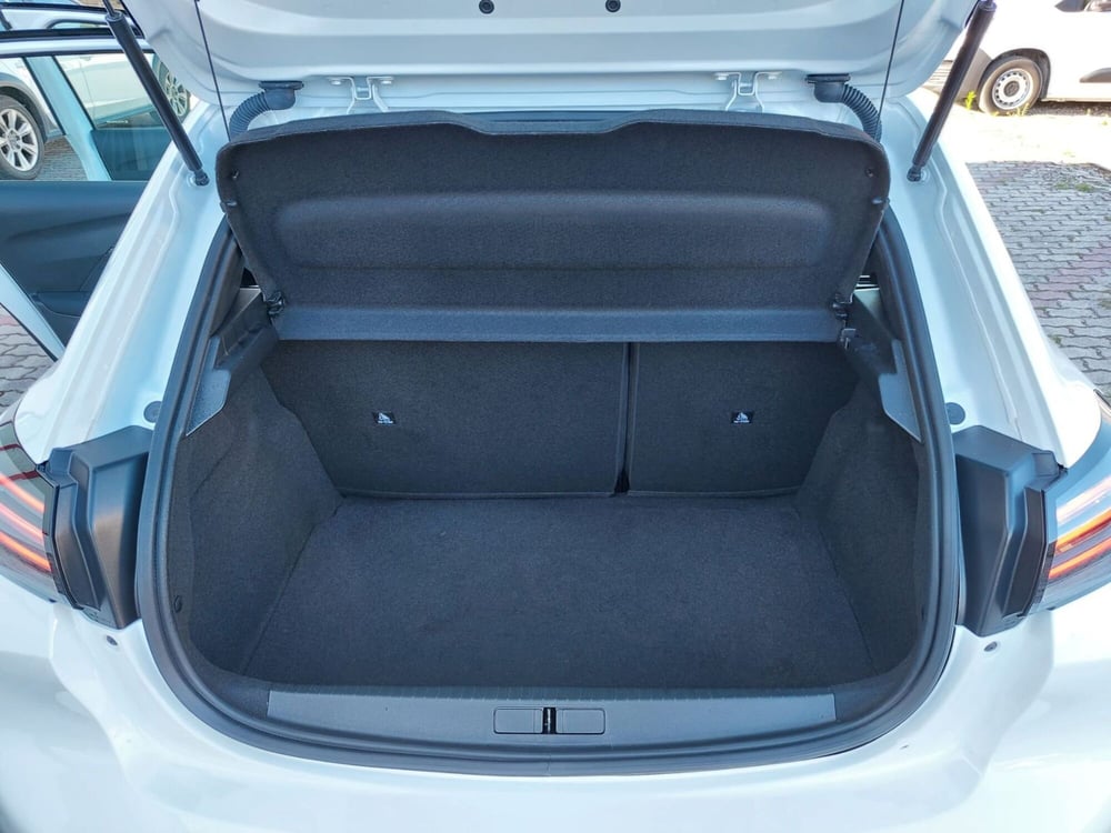 Peugeot 208 usata a Pavia (5)