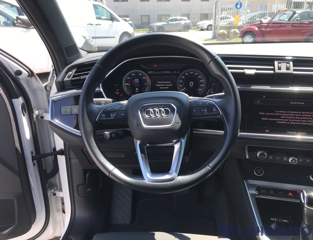 Audi Q3 usata a Milano (17)