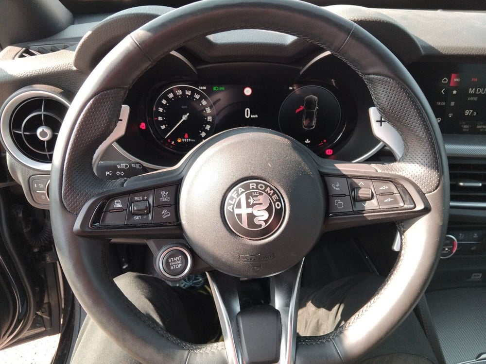 Alfa Romeo Stelvio usata a Roma (18)