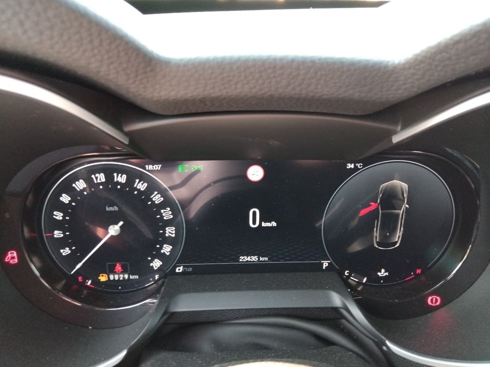 Alfa Romeo Stelvio usata a Roma (19)