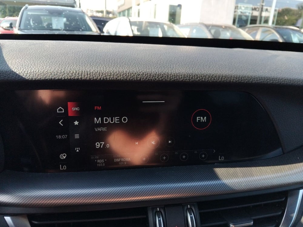 Alfa Romeo Stelvio usata a Roma (20)