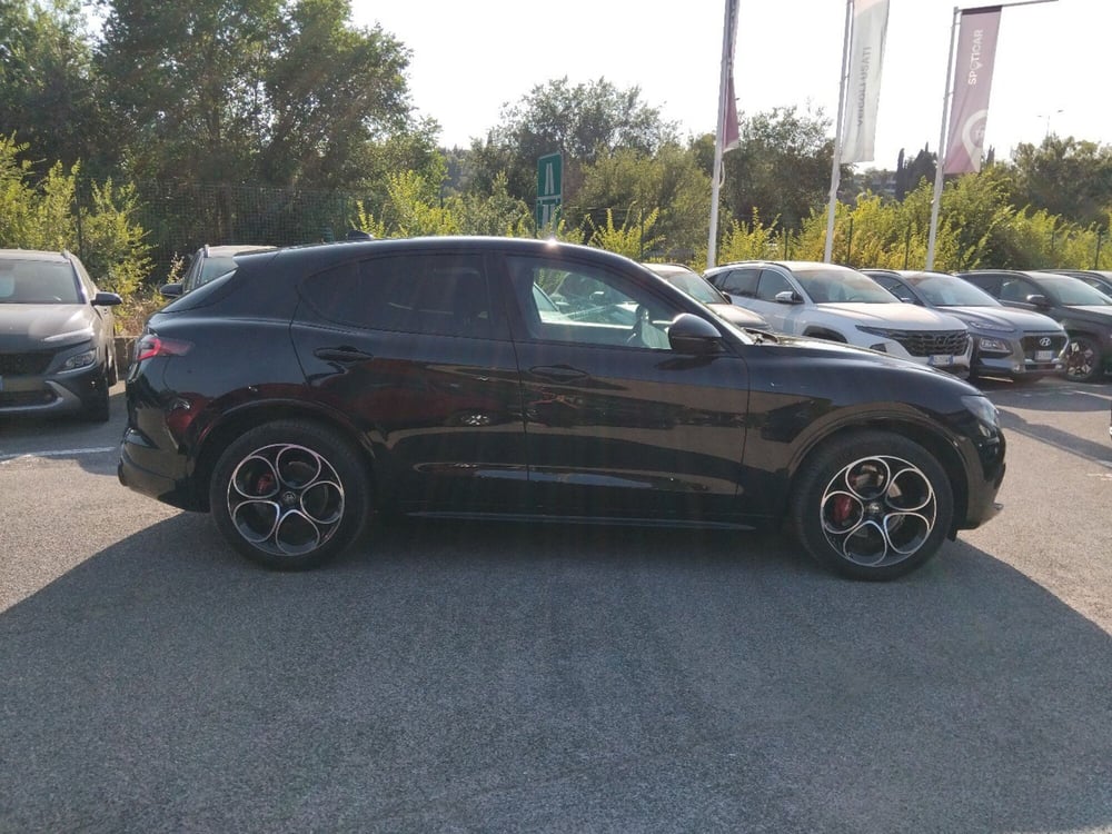 Alfa Romeo Stelvio usata a Roma (6)