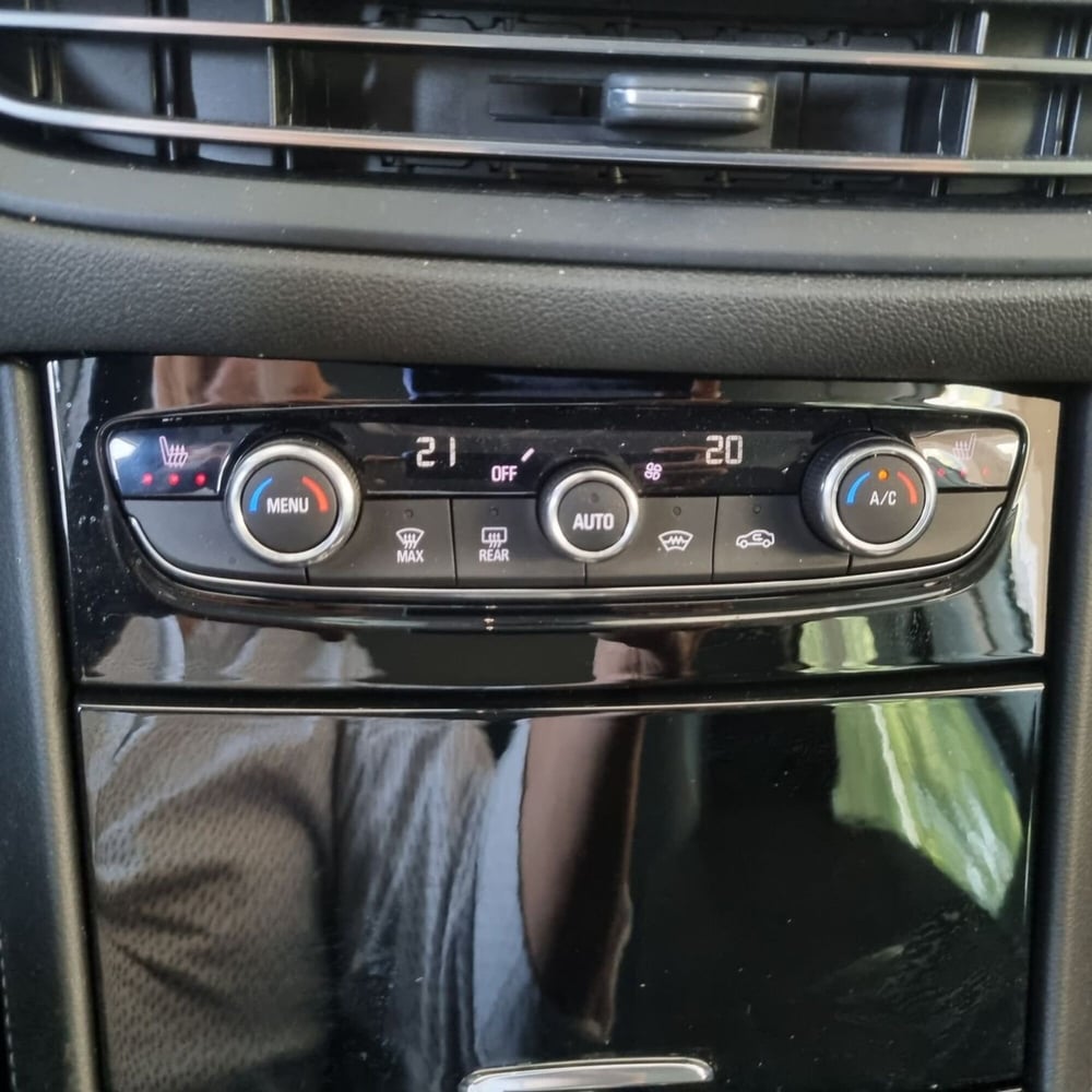Opel Grandland usata a Padova (18)