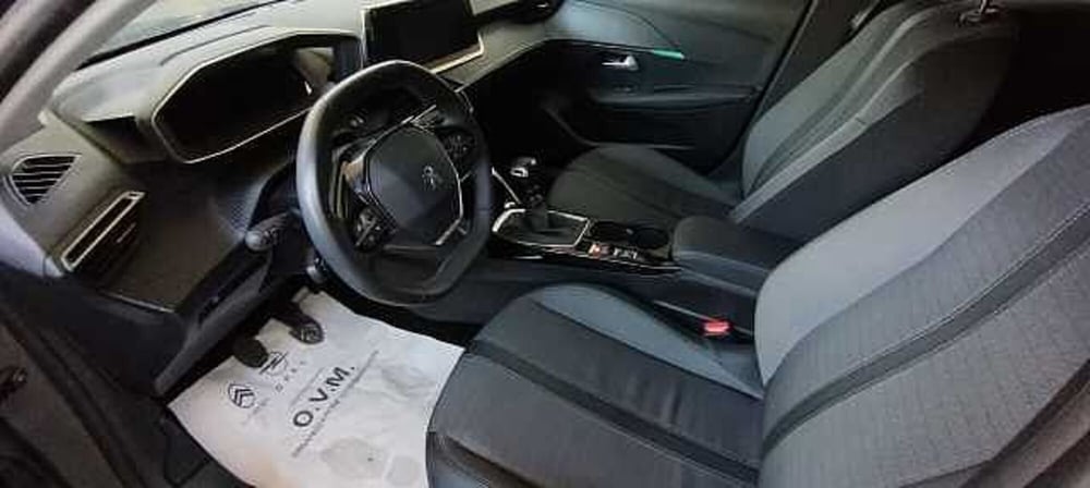 Peugeot 208 usata a Viterbo (5)