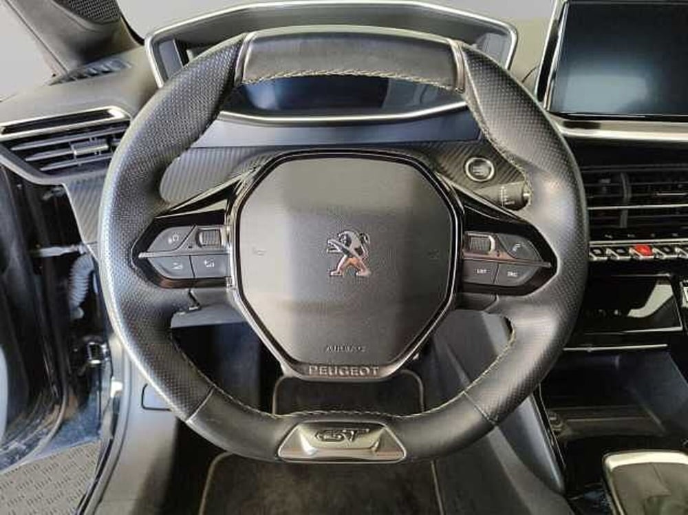 Peugeot 208 usata a Vibo Valentia (11)