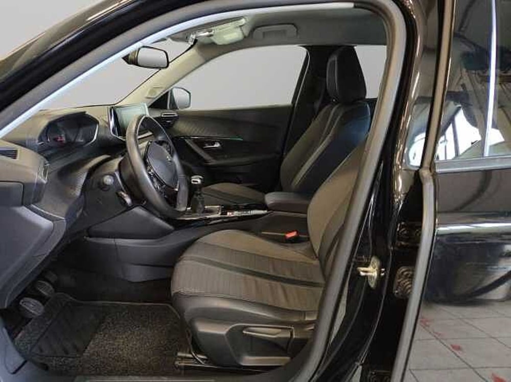 Peugeot 2008 usata a Vibo Valentia (14)