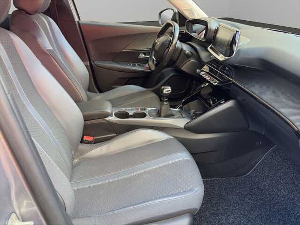 Peugeot 2008 usata a Vibo Valentia (10)