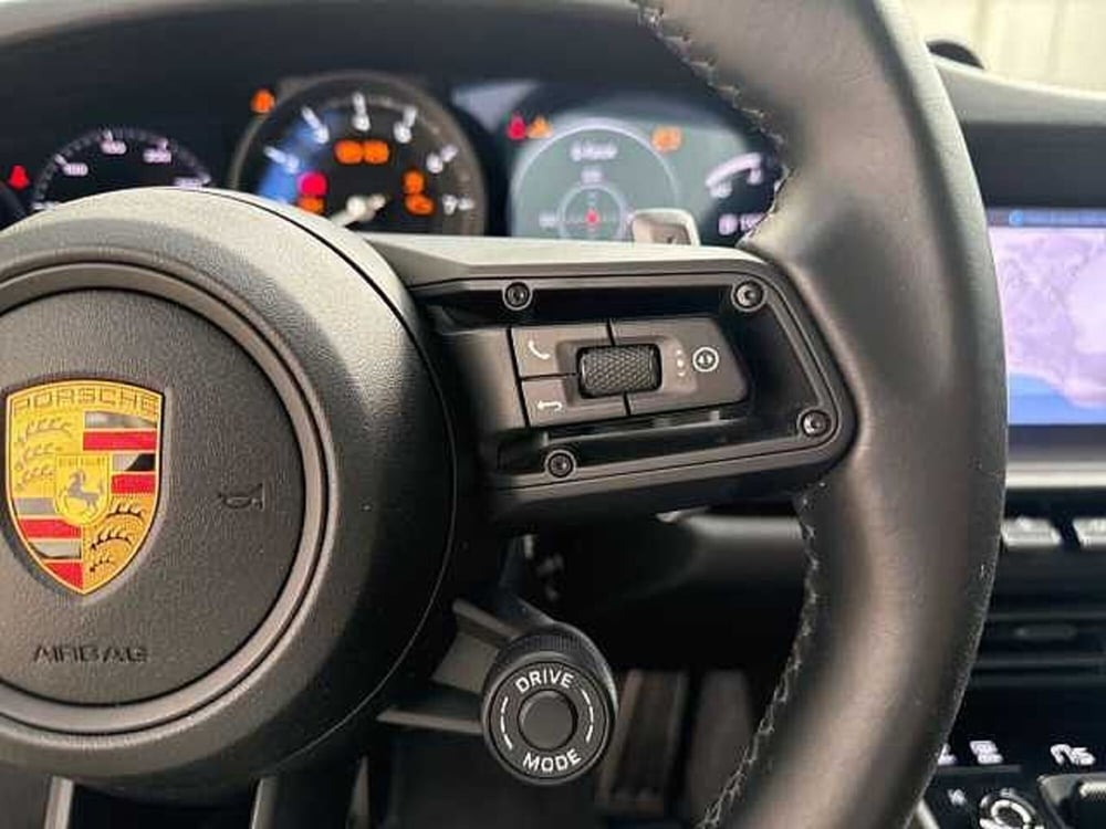 Porsche 911 Coupé usata a Napoli (16)