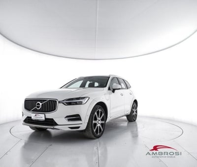 Volvo XC60 T6 Recharge AWD Plug-in Hybrid automatico Plus Bright del 2020 usata a Corciano