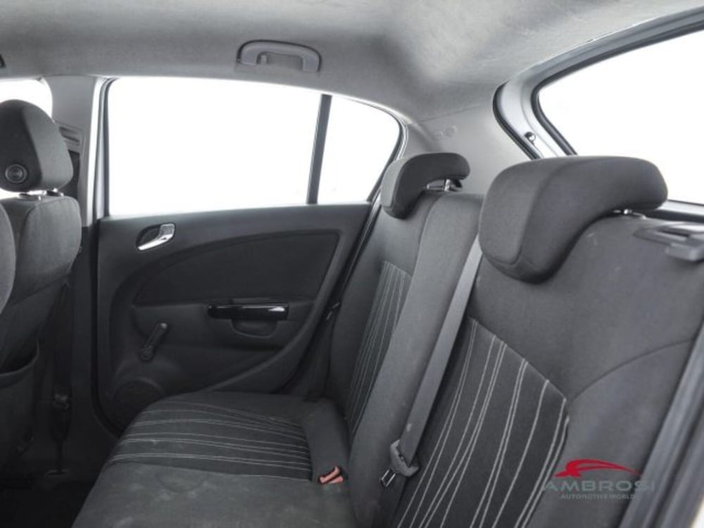 Opel Corsa usata a Perugia (10)