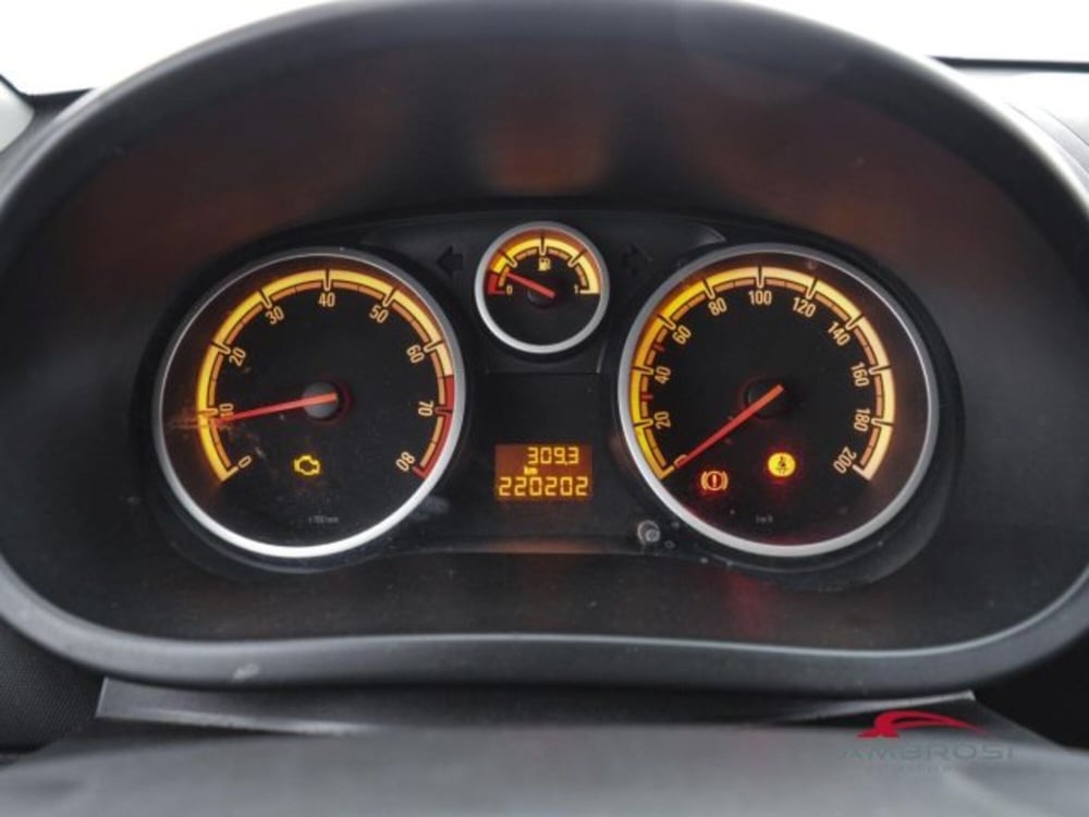 Opel Corsa usata a Perugia (13)