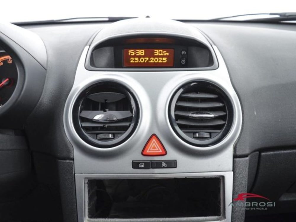 Opel Corsa usata a Perugia (14)