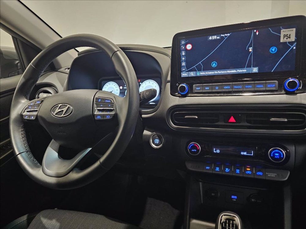 Hyundai Kona usata a Palermo (11)