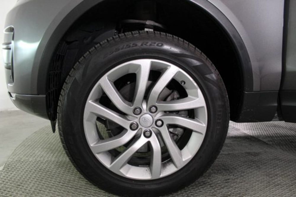 Land Rover Discovery usata a Novara (17)