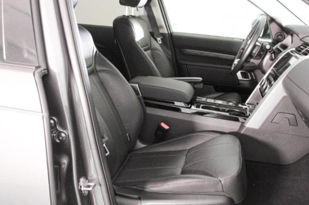 Land Rover Discovery usata a Novara (7)