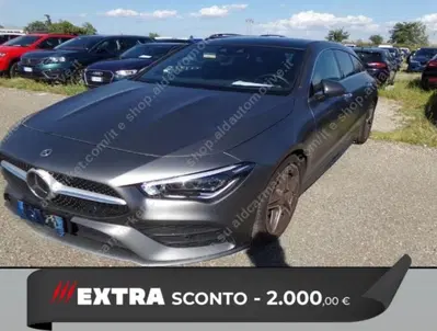 Mercedes-Benz CLA Shooting Brake 220 d Automatic Shooting Brake Business del 2021 usata a Tricase