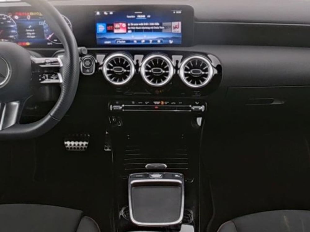 Mercedes-Benz Classe A usata a Milano (7)