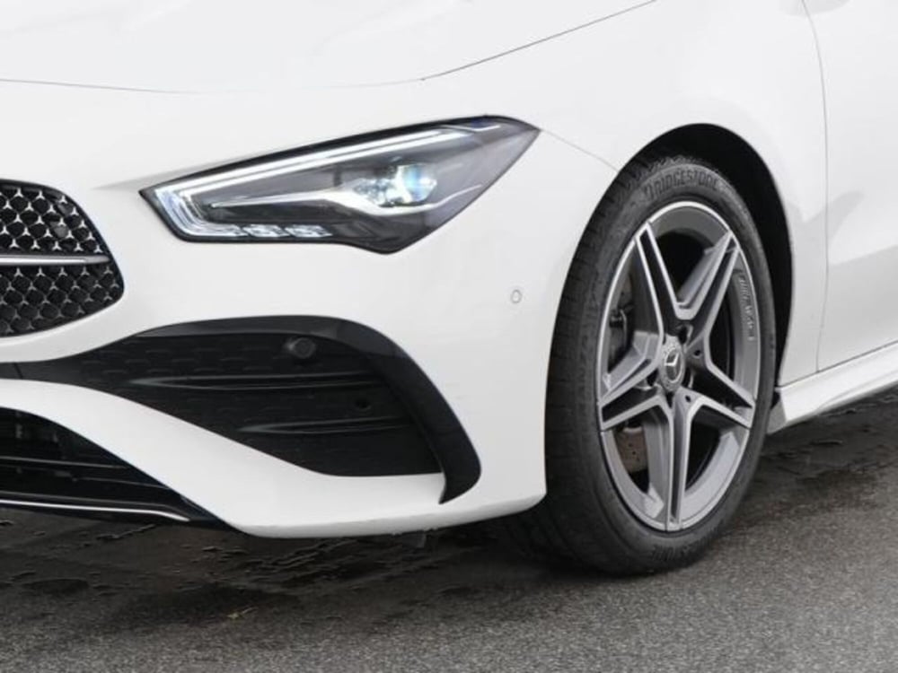 Mercedes-Benz CLA Shooting Brake usata a Milano (2)