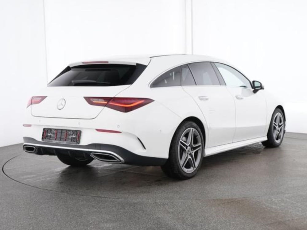Mercedes-Benz CLA Shooting Brake usata a Milano (4)