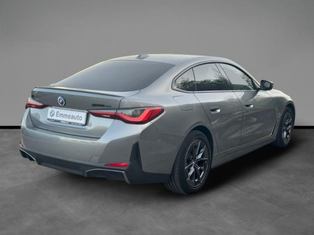 BMW i4 usata a Lecce (5)