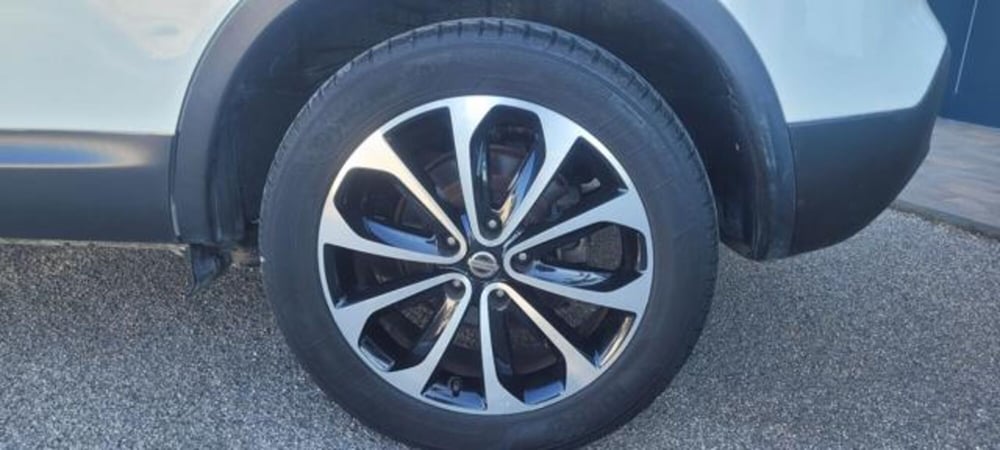 Nissan Qashqai usata a Napoli (5)