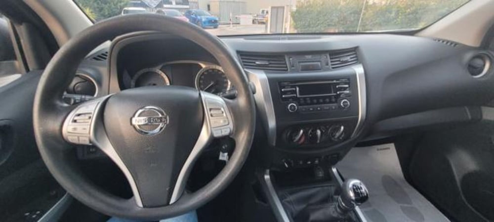 Nissan Navara usata a Napoli (6)