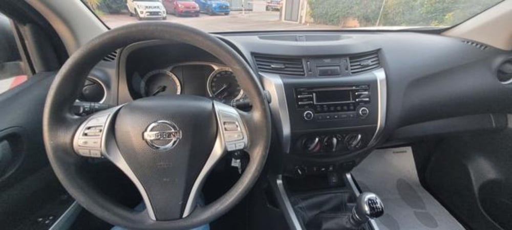 Nissan Navara usata a Napoli (8)