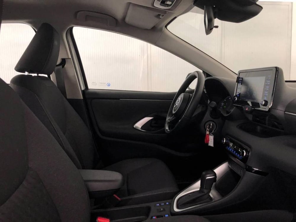 Toyota Yaris Cross usata a Torino (7)