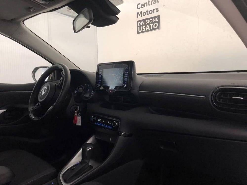 Toyota Yaris Cross usata a Torino (9)