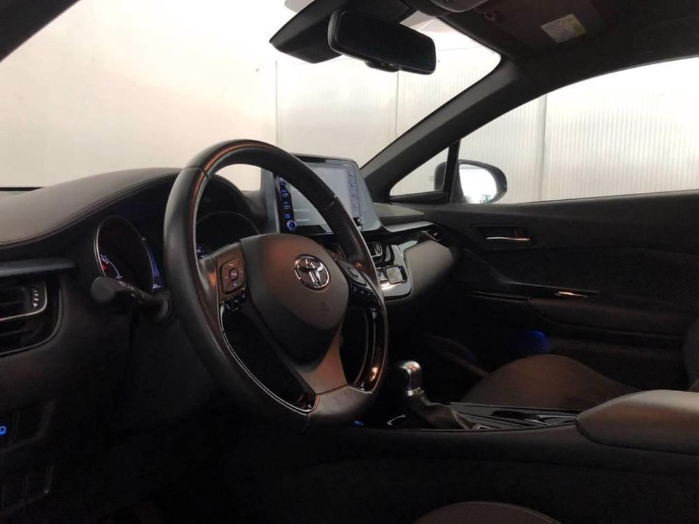 Toyota Toyota C-HR usata a Torino (10)