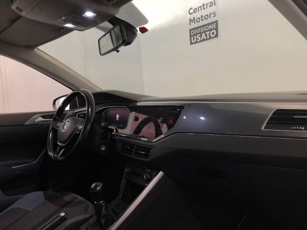 Volkswagen Polo usata a Torino (9)