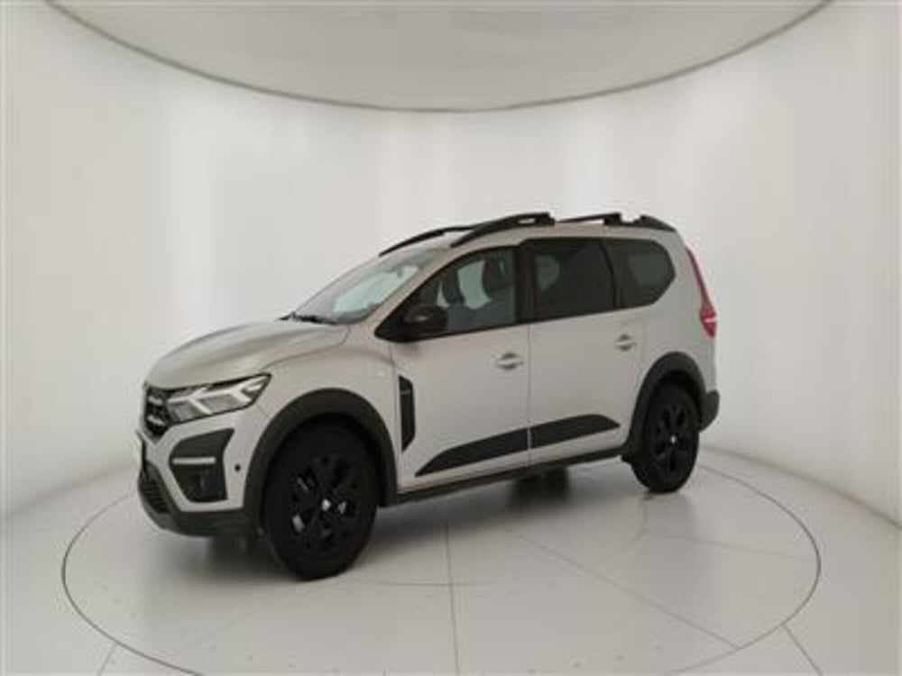 Dacia Jogger usata a Bari (2)