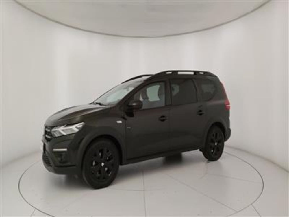 Dacia Jogger usata a Bari (2)