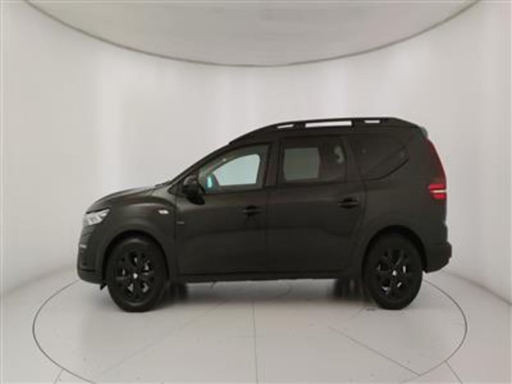 Dacia Jogger usata a Bari (3)