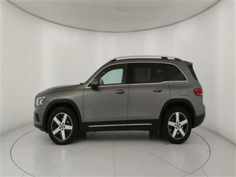 Mercedes-Benz GLB usata a Bari (3)