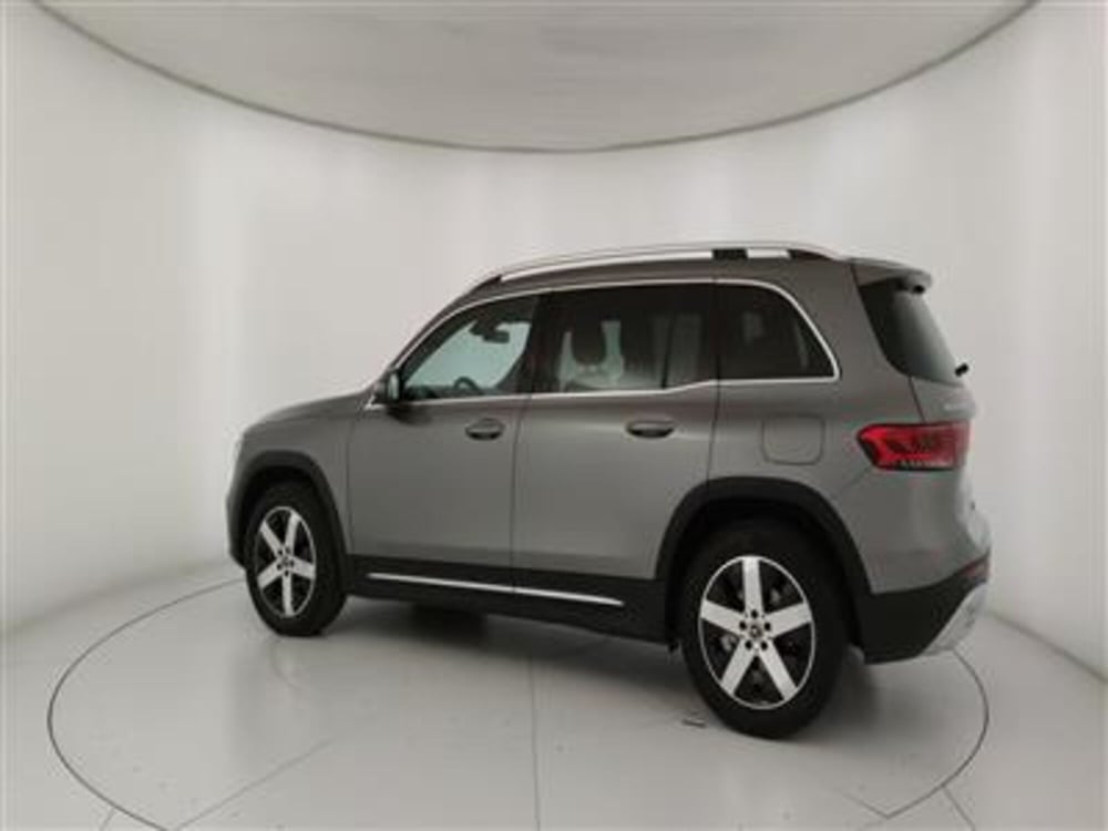 Mercedes-Benz GLB usata a Bari (4)