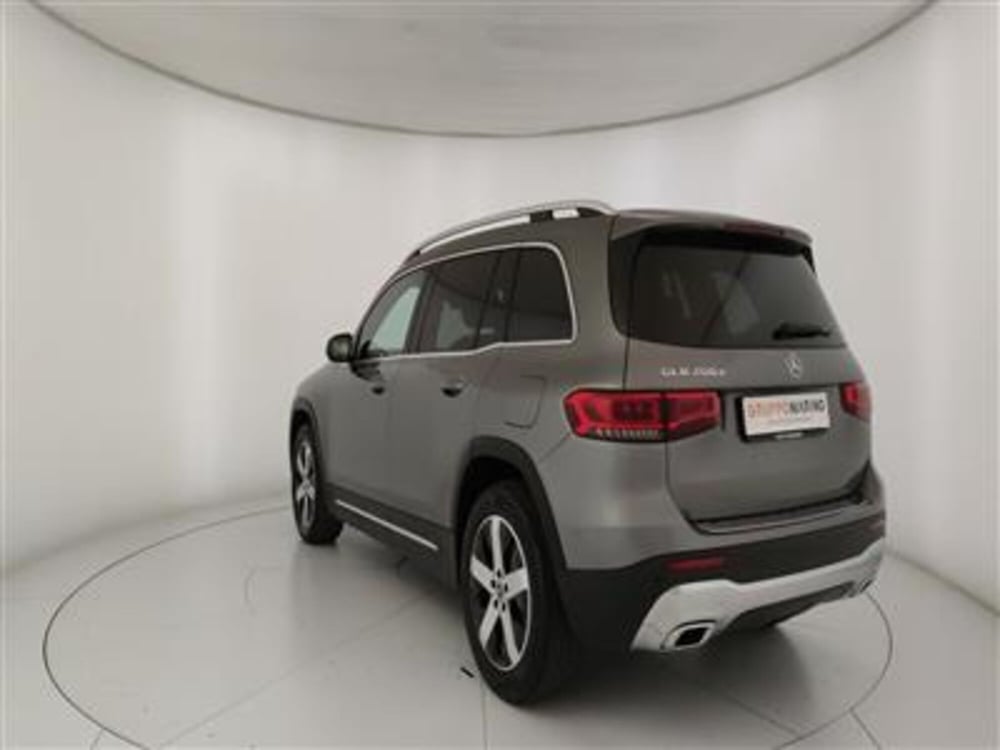 Mercedes-Benz GLB usata a Bari (5)