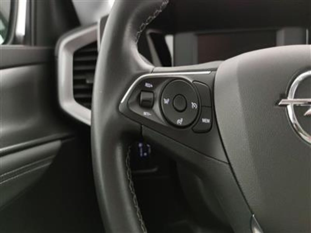 Opel Mokka usata a Bari (15)