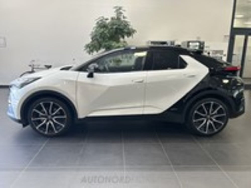 Toyota Toyota C-HR usata a Udine (2)