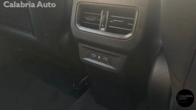Renault Austral nuova a Reggio Calabria (13)