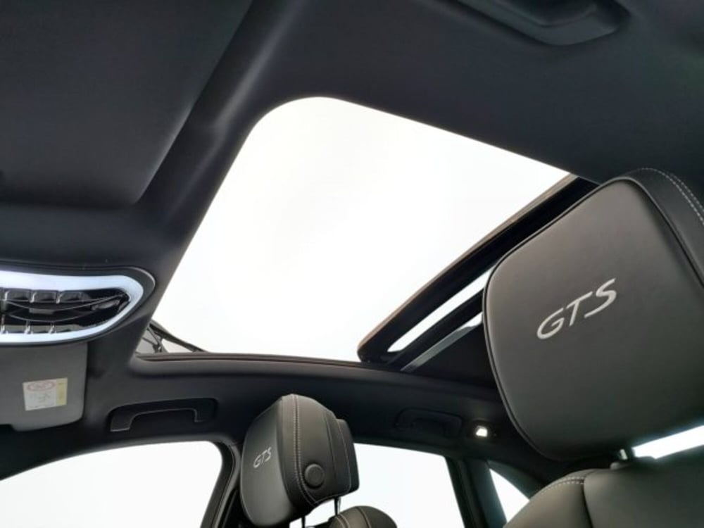 Porsche Macan usata a Teramo (14)