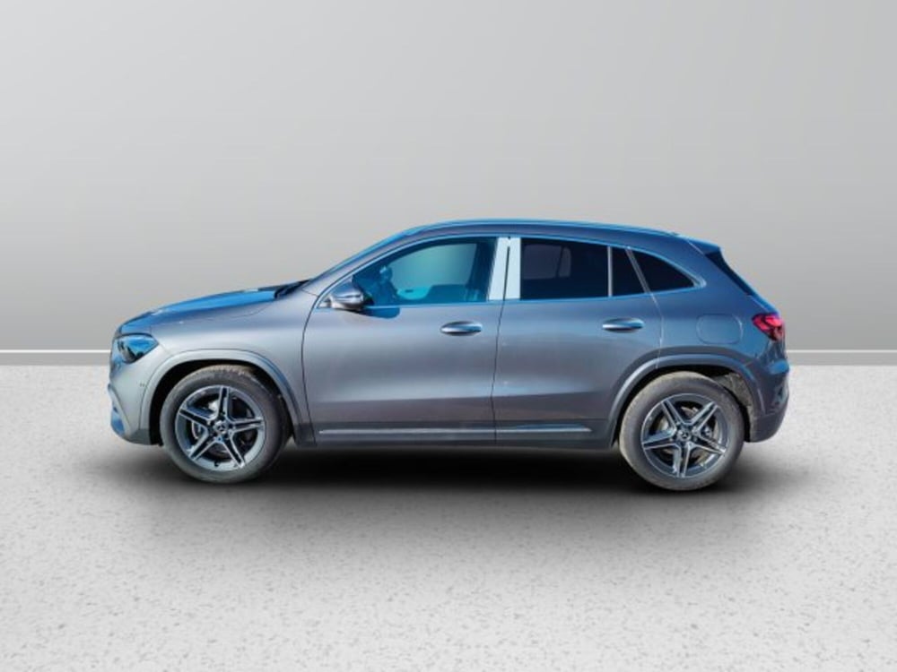 Mercedes-Benz GLA SUV usata a Teramo (3)