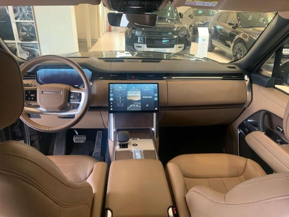Land Rover Range Rover Sport usata a Lucca (8)