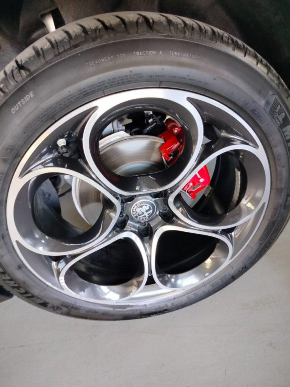 Alfa Romeo Stelvio usata a Forlì-Cesena (18)