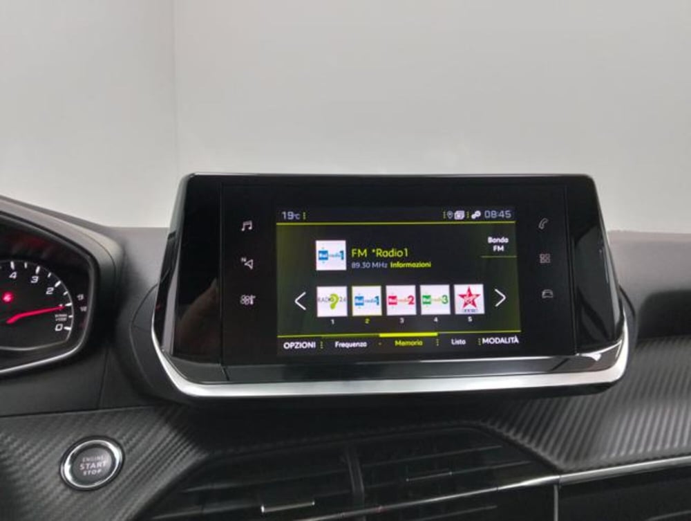 Peugeot 208 usata a Como (13)