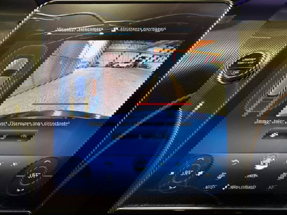 Mercedes-Benz Classe C Station Wagon nuova a Bologna (12)