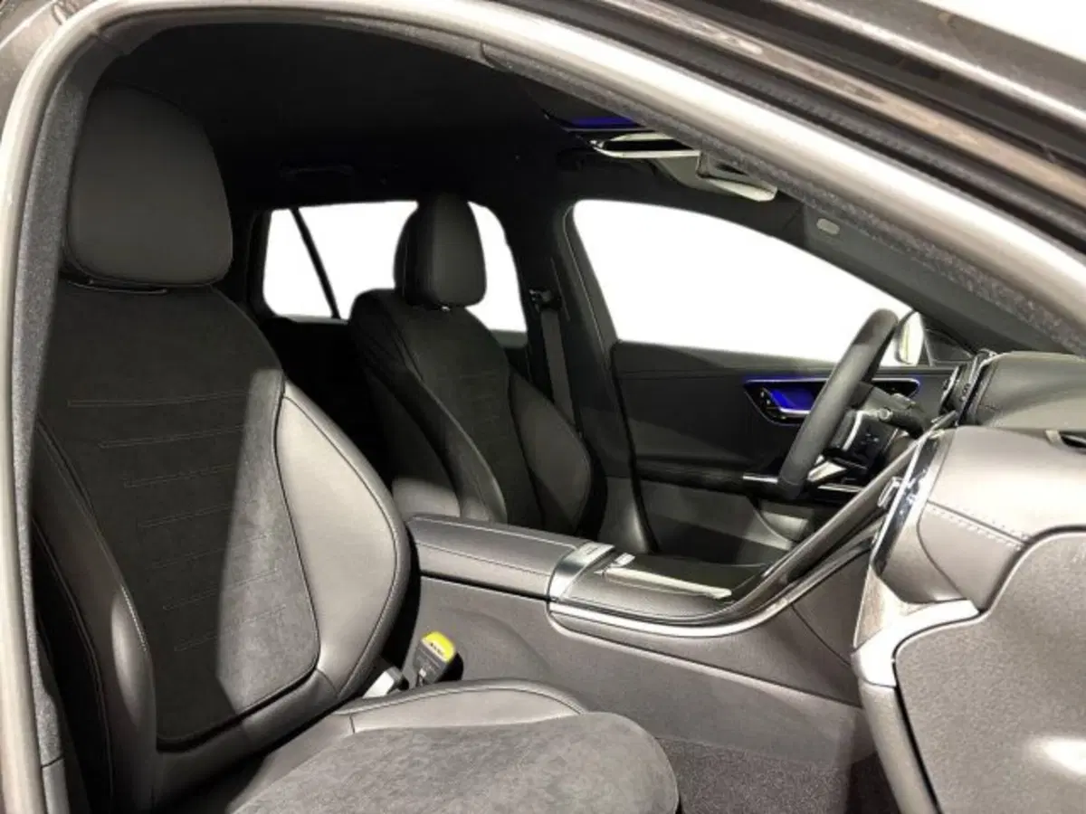 Mercedes-Benz Classe C Station Wagon nuova a Bologna (16)