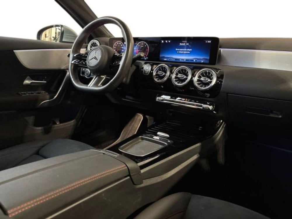 Mercedes-Benz Classe A usata a Bologna (15)